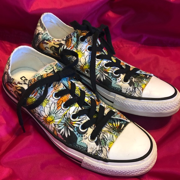 Converse Shoes - ⭐️ Converse All-Star Daisy Print